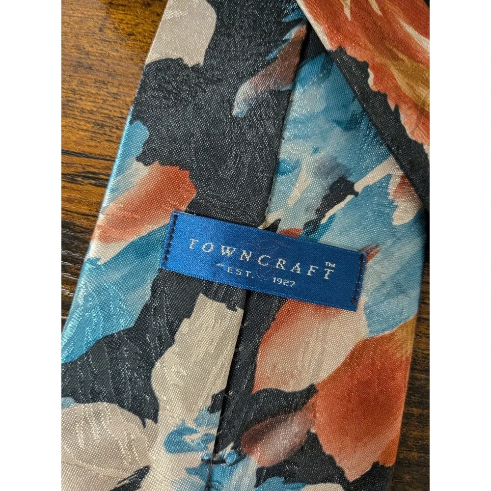 Towncraft‎ Floral Tie USA Made 58